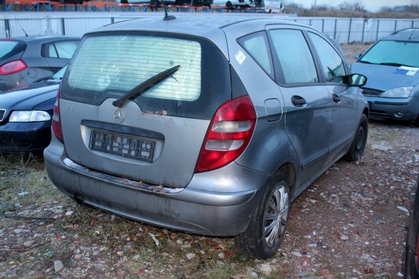 Półoś przód lewa Mercedes A-Klasa W169 2005 2.0CDI (5 biegów)