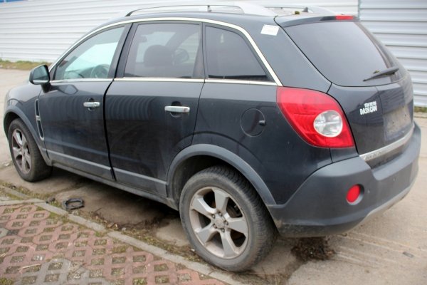 Wyświetlacz Opel Antara A 2008 2.0CDTI Z20DMH Suv
