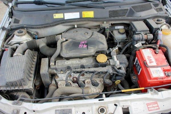 Opel Astra G 1.6i X16SZ Hatchback 5-drzwi