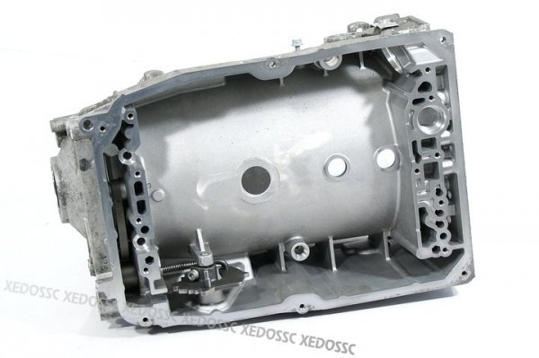 Obudowa skrzyni biegów tył SKRZYNIA BIEGÓW MERCEDES  W204 2.2CDI 08 AUTOMAT
