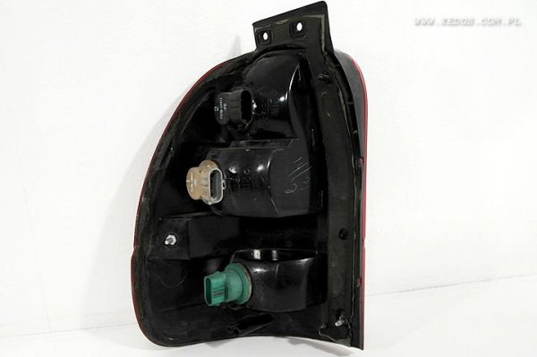 LAMPA TYLNA TYŁ PRAWA FORD WINDSTAR 96 2.8 V6 VAN