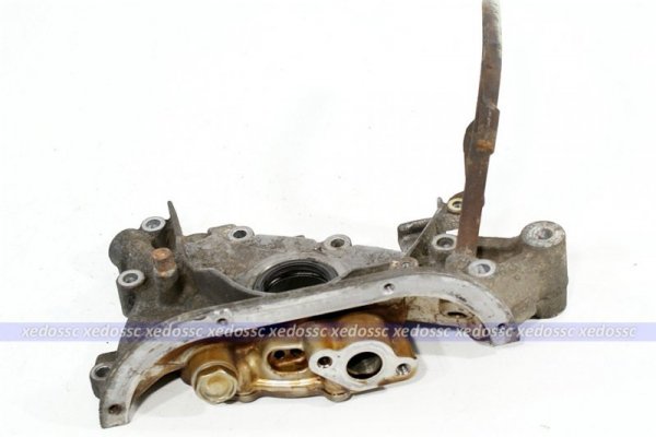 POMPA OLEJU MITSUBISHI GALANT E32A 1.8 16V 4G93