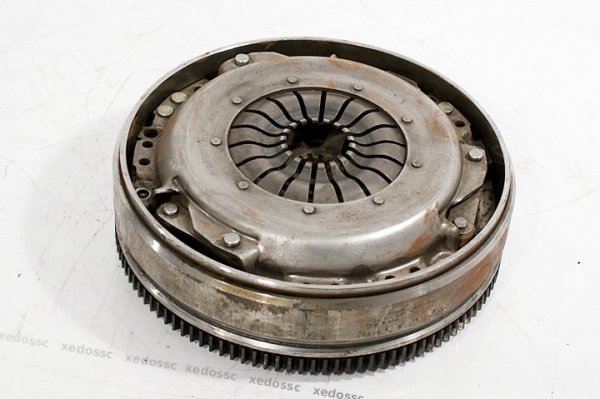KOŁO DWUMASOWE + SPRZĘGŁO BMW E36 94-99 1.8 TDS FV