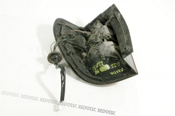 LAMPA TYLNA TYŁ PRAWA MAZDA 626 GW 97-99 KOMBI FV