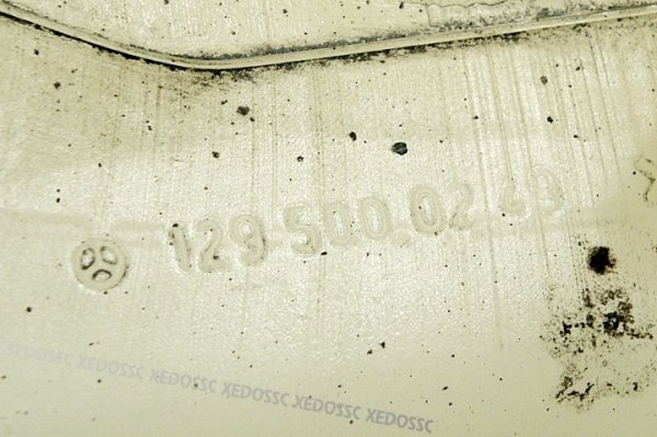 ZBIORNICZEK WYRÓWNAWCZY MERCEDES SL R129 95 3.2 FV