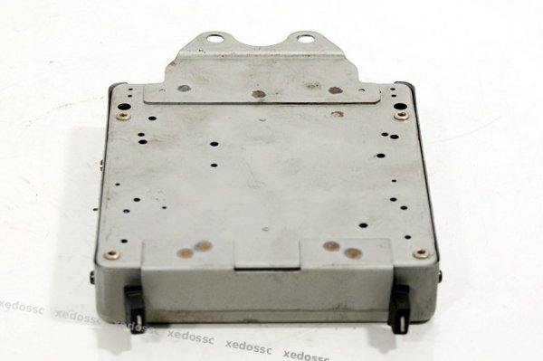 KOMPUTER SILNIKA MITSUBISHI CARISMA 1.8 GDI
