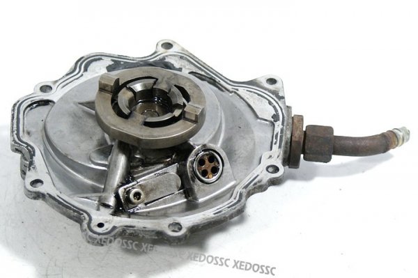 POMPA VACUM WAKUM WAKUUM MERCEDES SPRINTER 97 2.3D