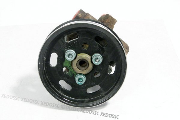 POMPA WSPOMAGANIA VW GOLF IV 1J1 00 1.9 TDI AGR