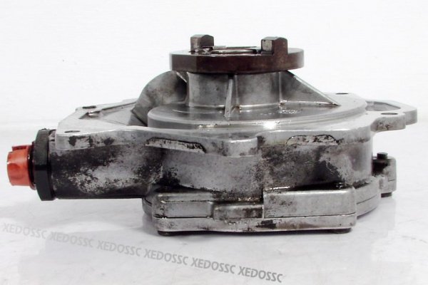 POMPA VACUM WAKUM MERCEDES C-KLASA W202 94 2.2D