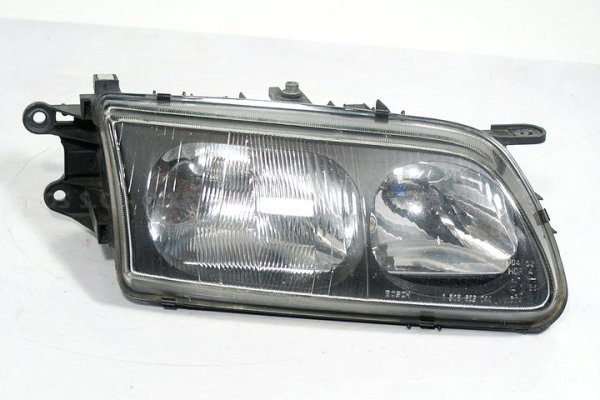 REFLEKTOR PRAWY MAZDA 626 GF 97-00 BOSCH