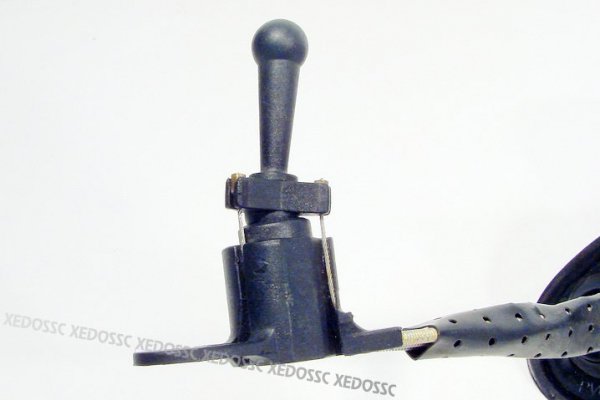 LUSTERKO PRAWE MITSUBISHI CARISMA 96-04 MANUALNE