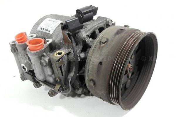 SPRĘŻARKA POMPA KLIMATYZACJI VOLVO V40 99 1.8 GDI