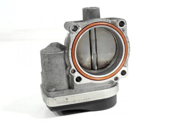 _Przepustnica BMW 3 E90 2005 2.0i N46B20B