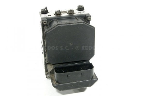 POMPA ABS FORD MONDEO MK3 04 2.0 TDDI 4S712C405AA