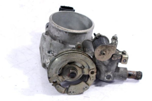 PRZEPUSTNICA NISSAN PRIMERA P11 98 2.0 16V