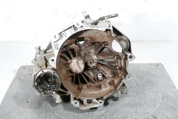 _Skrzynia biegów HEU VW Golf V PLUS 05-13 1.6FSI