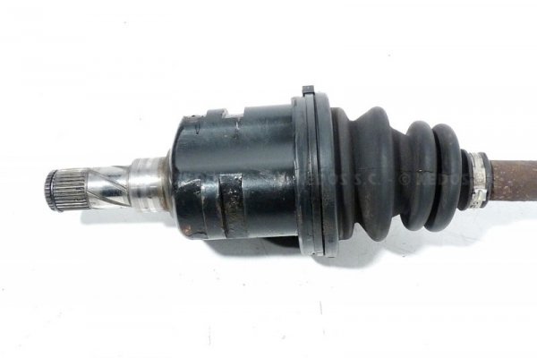 PÓŁOŚ LEWA KRÓTKA DAEWOO TACUMA 01 1.8 8V ABS
