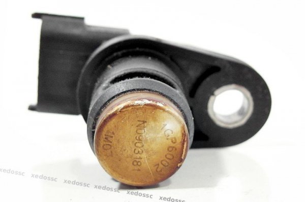 CZUJNIK POŁOŻENIA WAŁKA NISSAN MICRA K11 02 1.0