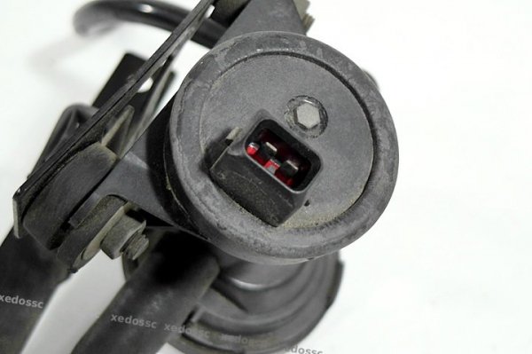 ELEKTROZAWÓR ZAWÓR VW TRANSPORTER 91 2.5 023906281