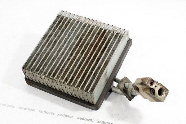 NAGRZEWNICA KLIMATYZACJI AUDI A3 98 1.8 20V AGN FV