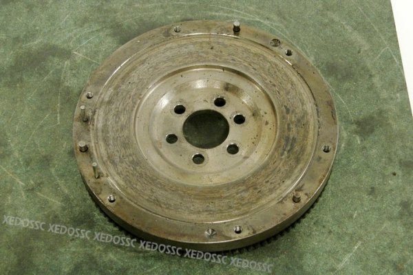 KOŁO ZAMACHOWE VW LUPO 6X1 01 1.4 16V AHW FV