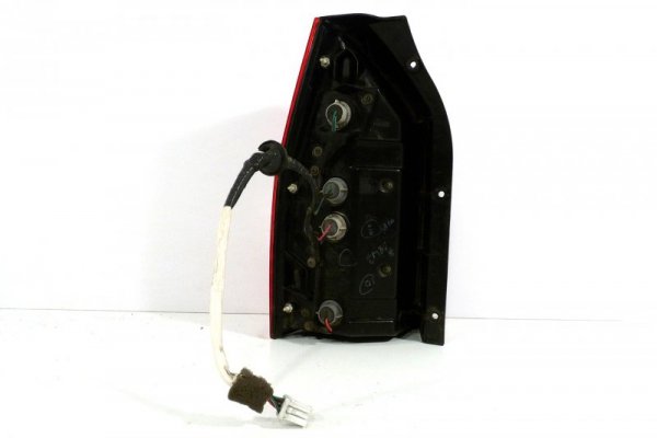 LAMPA TYŁ PRAWA MITSUBISHI SPACE WAGON 01 MPV