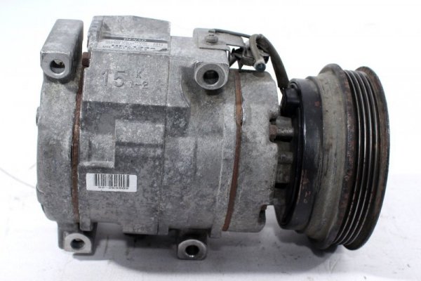 Sprężarka klimatyzacji Toyota Avensis T22 1999 2.0