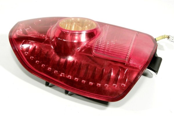 Lampa tył lewa Mitsubishi Space Star DG0 2002-2005 Lift