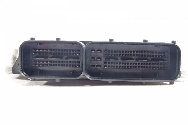 Komputer sterownik silnika VW Passat B6 2005 2.0FSI BLR
