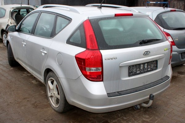 Kia Ceed I Lift ED 2011 1.4i G4FA Kombi  