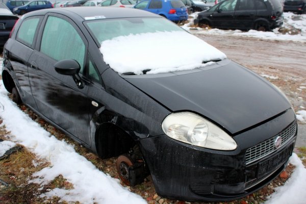 Silniczek wycieraczki tył Fiat Grande Punto 2009 Hatchback 3-drzwi