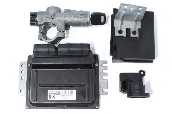 _Komputer silnika stacyjka immo Nissan Almera N16 2000-2006 1.8i