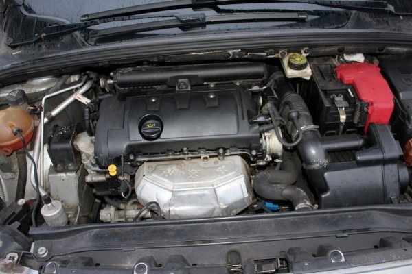 Peugeot 308 T7 2010 1.6VTi 5FW Hatchback 5-drzwi [A]