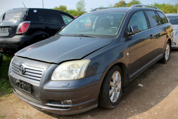 Kanapa Toyota Avensis T25 2005 2.2D-CAT 2AD-FHV Kombi