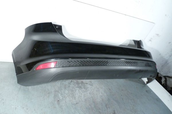 Zderzak tył Ford Focus MK3 2011 Hatchback 5-drzwi