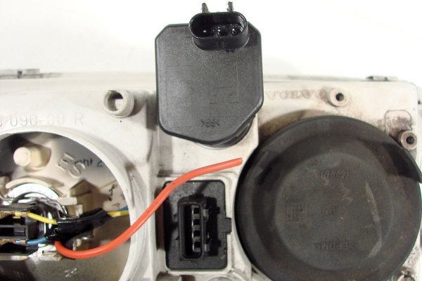 _Reflektor prawy Volvo S40 V40 2000-2004