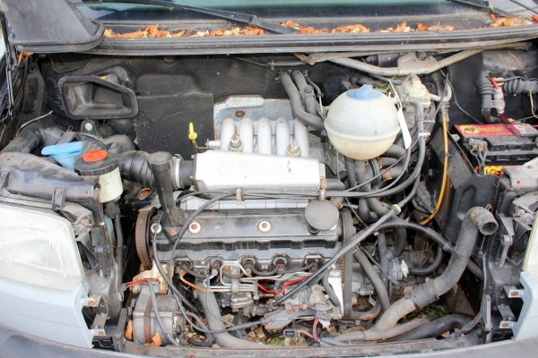 Fotel fotele kanapa 3 rząd VW T4 Transporter Caravelle 1993