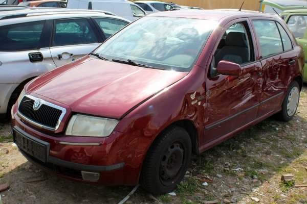 Skoda Fabia I 6Y 2000 1.4i ATZ Hatchback 5-drzwi [B/C]