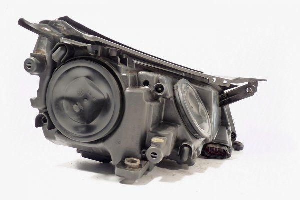 Reflektor lewy VW Tiguan 5N 2008 Suv (xenon)