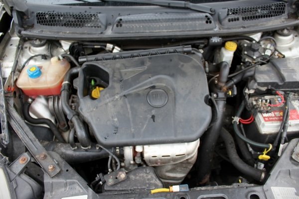 Fiat Bravo II 2008 1.4T-Jet 198A4000 Hatchback 5-drzwi [B]