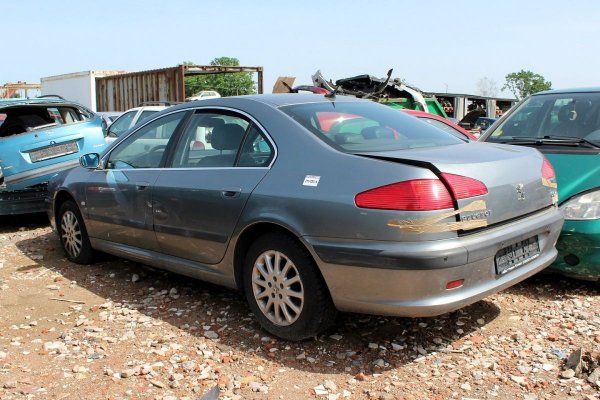 Peugeot 607 2001 2.2D DW12TED4 Sedan [A]