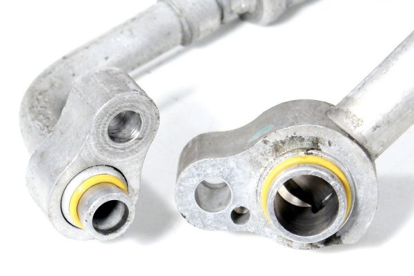 Przewody klimatyzacji Mitsubishi Carisma DA2A 1999-2004 1.8GD