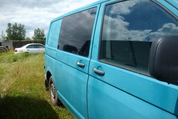 Panel dmuchawy tył VW Transporter T5 2005 Bus 