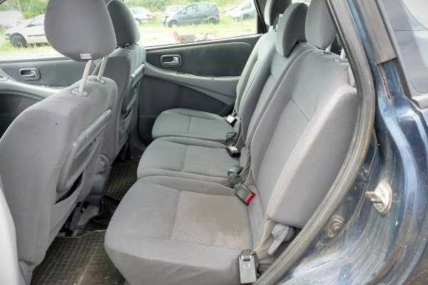 Reflektor prawy Nissan Almera Tino 2005 Minivan 
