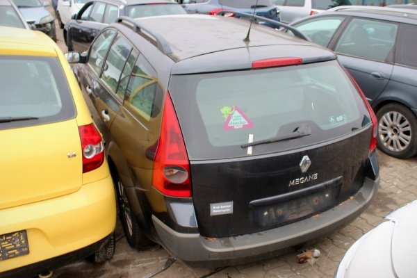 Klapa bagażnika tył + spoiler Renault Megane II 2005 Kombi