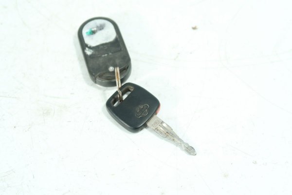 _Komputer silnika stacyjka immobilizer Nissan Terrano II 1999 2.7TD