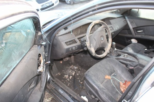 BMW 5 525d E61 2005 2.5D M57D25 Kombi [B]