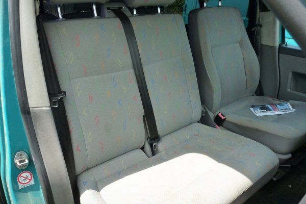 Zwrotnica przód lewa VW Transporter T5 2005 2.5TDI AXD Bus