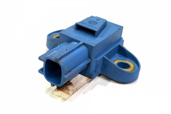 Czujnik uderzeniowy VW Golf V 2003-2008