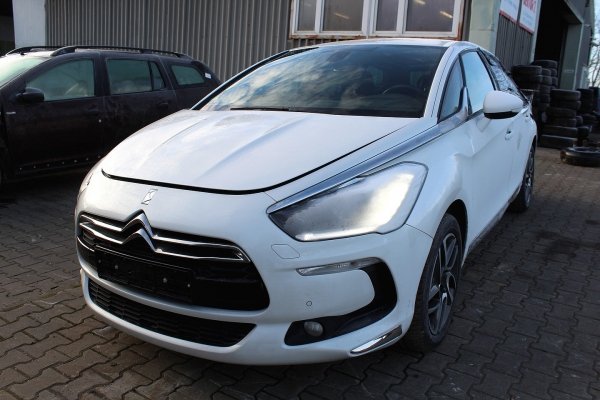 _Listwa chromowana drzwi tył prawa Citroen DS5 2014 (2011-2015) Hatchback 5-drzwi 